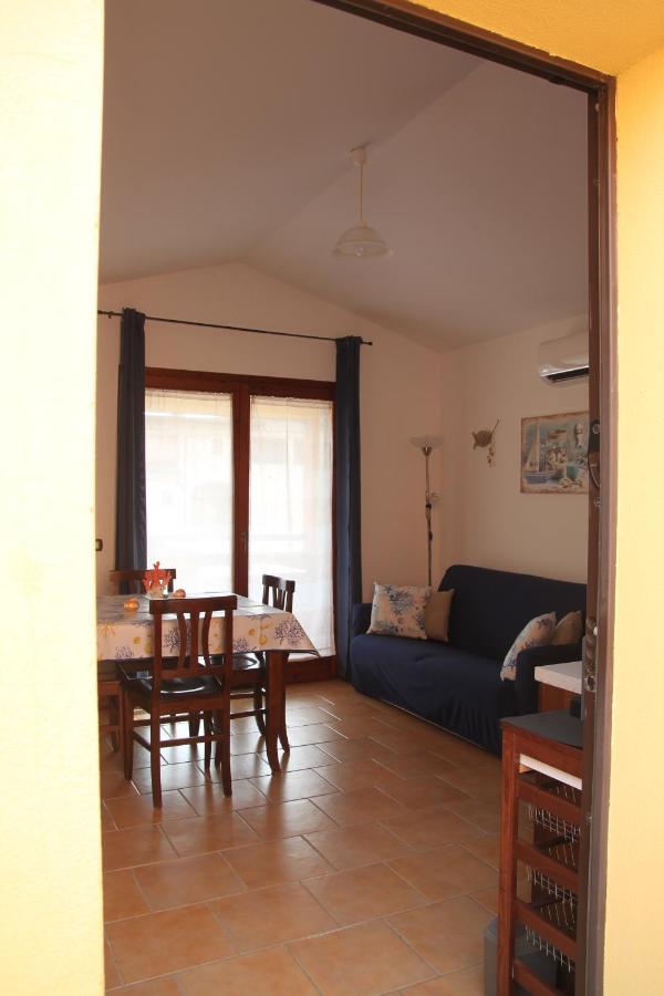 Appartement Magibac Due - Casa Vicino Aeroporto E Mater Olbia Extérieur photo